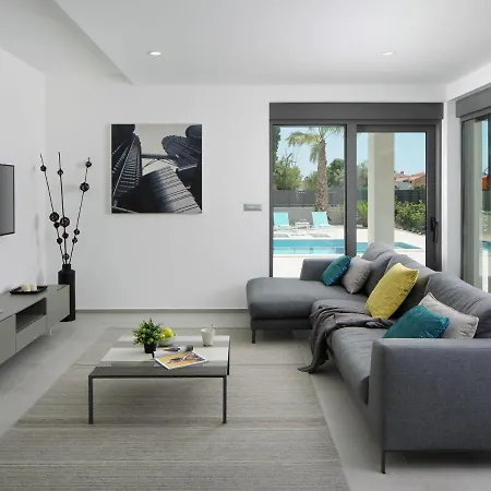 Apartment Charming In Fa Ana With Private Pool